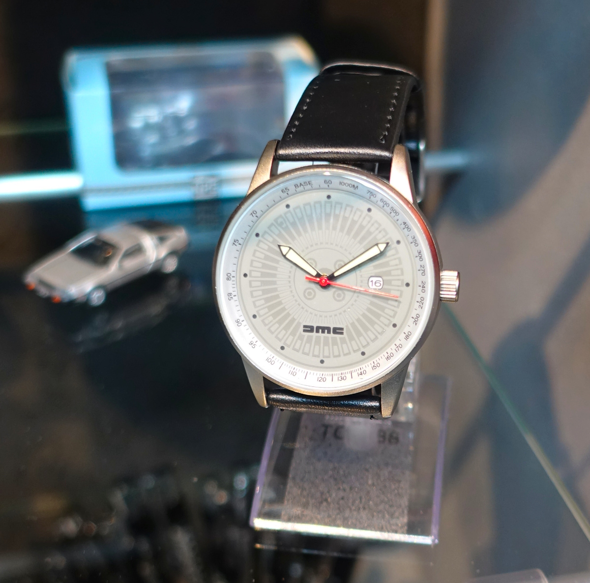NONLINE watch